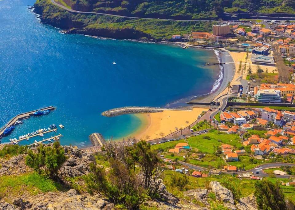 Machico Flat Center Near Beach W Parking Bagian luar foto