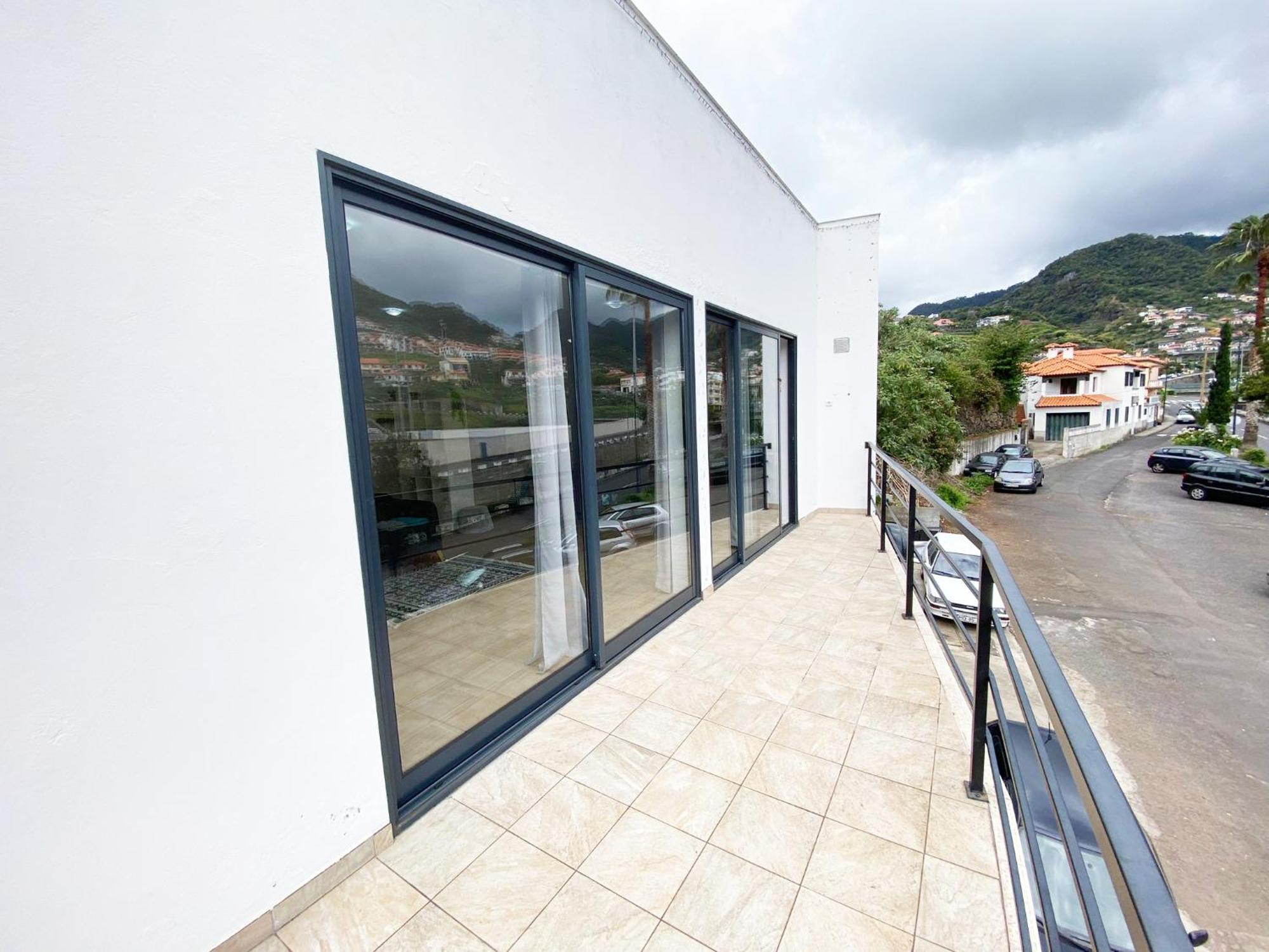 Machico Flat Center Near Beach W Parking Bagian luar foto